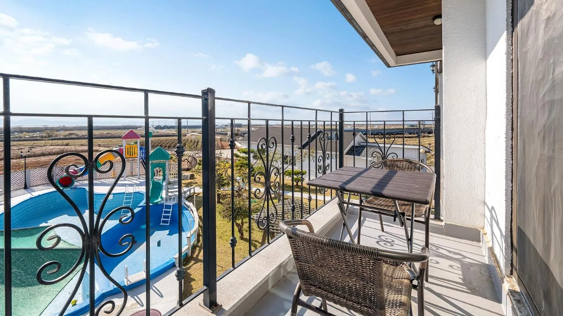 別荘 Ganghwa Hanabi Pension インチョン広域市